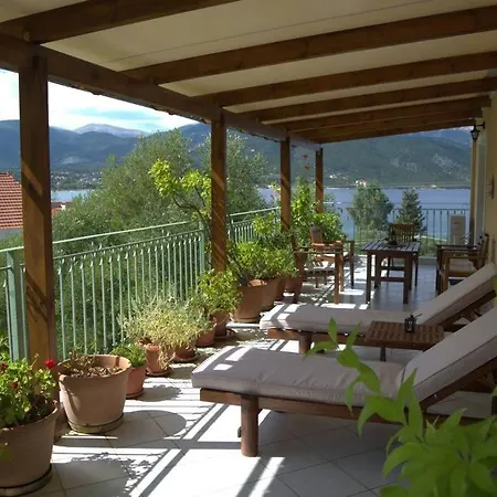 Apartman Luminous With Great Seaview Számi